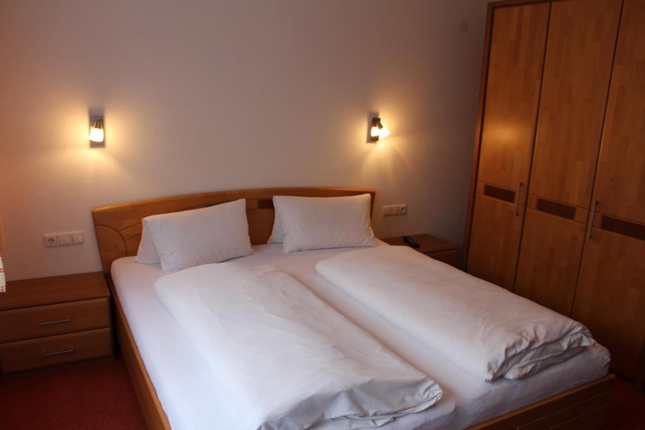 Hotel Haus Birgit Pettneu am Arlberg Exterior foto